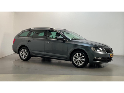 Skoda Octavia Combi 1.5 TSI 150pk Greentech Business Edition Leder-Stof Navigatie Stoelverwarming Parkeersensoren