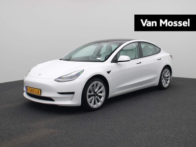 Tesla Model 3 Long Range 75 kWh | Leder | Navigatie | Climate Control| Parkeersensoren Rondom + Camera's | Elektrische Kofferklep