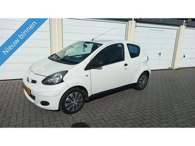 Toyota Aygo 1.0-12V Cool Apk 07-2025!