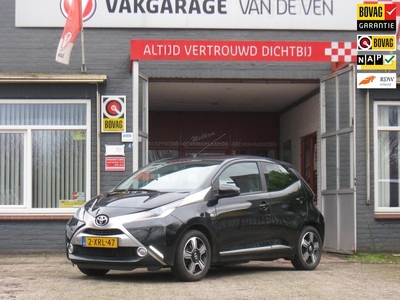 Toyota Aygo 1.0 VVT-i x-clusiv, Leer, Stoelverw, Nav, Complete uitvoering RIJKLAAR PRIJS