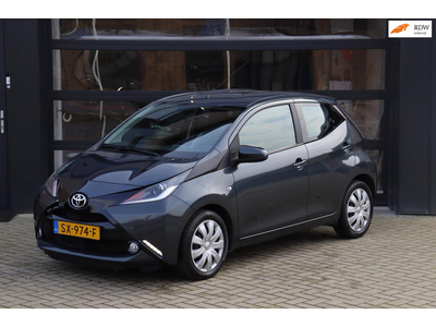 Toyota Aygo 1.0 VVT-i x-nav | Nap | Airco | Navi | Bluetooth | Cruise