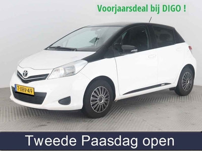 Toyota Yaris 1.0 VVT-i BLACK & WHITE GARANTIE 100% ONDERHOUDEN BIJNA 2015