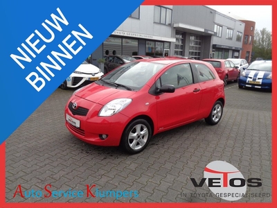 Toyota Yaris 1.0 VVTi