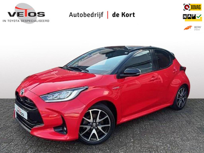 Toyota Yaris 1.5 Hybrid Launch Edition, trekhaak, Bi-tone, winterpakket, Carplay,