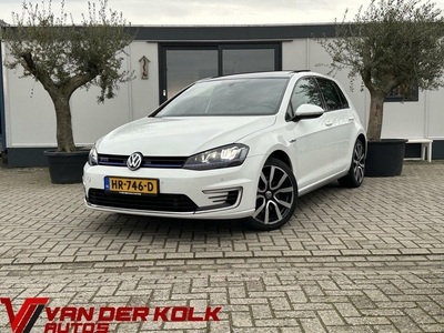 Volkswagen Golf 1.4 TSI GTE Schuif/Kantel Dak CarPlay Navi Climate