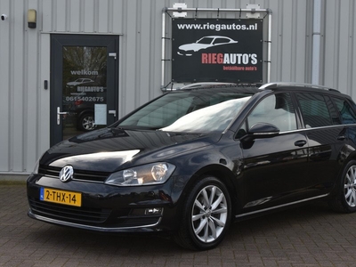 Volkswagen GOLF Variant 1.2 TSI Highline. Trekhaak, Navigatie, PDC, Half leer!!