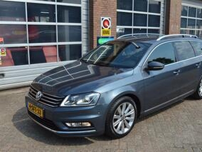 Volkswagen PASSAT 1.4 TSI R-Line Ex.Ed, Trehaak,Leer, Navi, Cruise