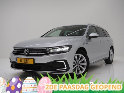 Volkswagen Passat Variant 1.4 TSI PHEV GTE | Panoramadak | Virtual | Adaptive Cruise | Keyless | Camera | Trekhaak