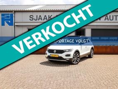 Volkswagen T-Roc 1.5 TSI Sport Business R 150pk DSG! 1e|NL|DLR|Panoramadak|Virtual Cockpit|LED Plus|NAVI|ACC|Lane|Camera|Trekhaak