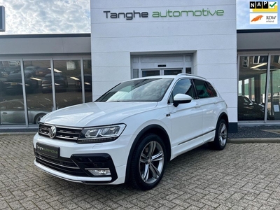 Volkswagen TIGUAN 2.0 TSI 4Motion Highline|Leer|Adaptieve Cruise|Trekhaak|