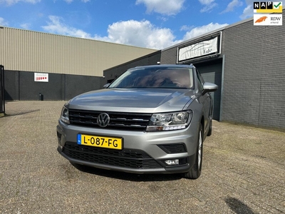 Volkswagen Tiguan Allspace 1.5 TSI Comfortline Business 7p. Aut. Carplay Clima Cruise Navi Full Led Pano PDC