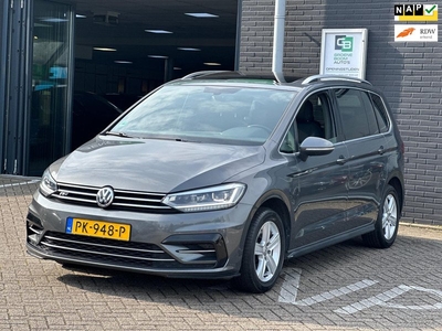 Volkswagen Touran 1.4 TSI Highline Business R 7-PERS/PANODAK/CAMERA/XENON/NL-AUTO NAP!!