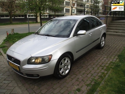 Volvo S40 2.4 Edition I/AUTOMAAT //ORG NED AUTO//KM ORG ..