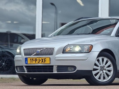 Volvo V50 2.4 Exclusive 100% Onderhouden! Trekhaak! Automaat