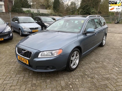 Volvo V70 1.6 DRIVe Summum // Automaat // Nieuwe APK