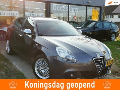 Alfa Romeo Giulietta 1.4 T Limited Edition |AUT|NAVI|AIRCO|CRUISE|LEDER|STOEL.VERW|PDC|APK.