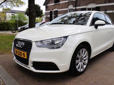 Audi A1 1.2 TFSI Connect Navi/Cruise