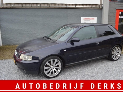 Audi A3 1.6 Attraction Airco Stuurbekrachtiging Jaar APK