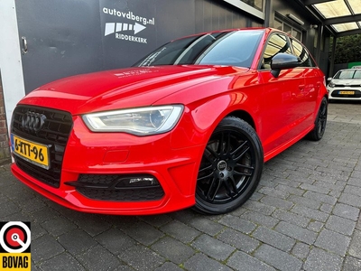 Audi A3 Sportback 1.2 TFSI Ambition Pro Line S 2x S line | Navigatie | Cruise | PDC |