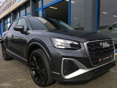 Audi Q2 35 TFSI S-line Matrix ACC Keyless Go