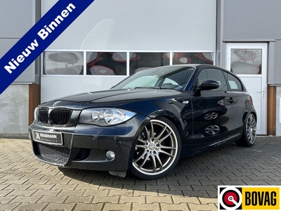 BMW 1-serie 116i High Executive M-Sport|Verlaagd|19