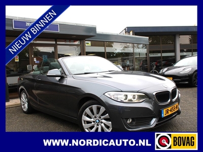 BMW 2 Serie CABRIO 220i M SPORT AUTOMAAT / XENON- NAVIGATIE- VERW STOELEN Hemelvaartsdag 9 Mei gesloten !