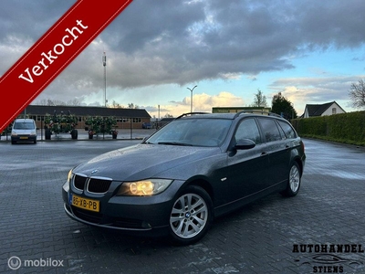 BMW 3-serie Touring 320i Business Line