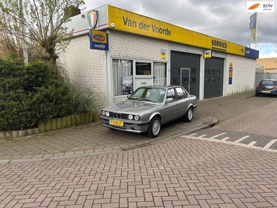 BMW 316I AUTOMAAT