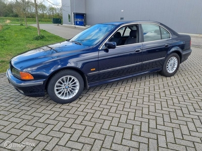 BMW 5-serie 523i AUTOMAAT