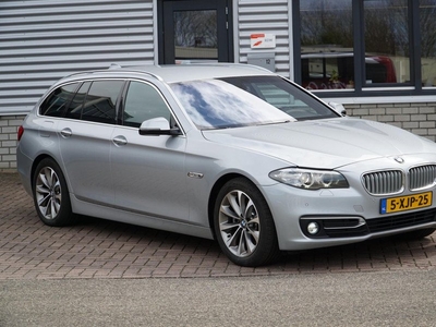 BMW 5-serie Touring 520i NAVI LEDER XENON