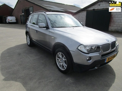 BMW X3 2.5si 6cill, clima airco, automaat, leer, nieuwstaat