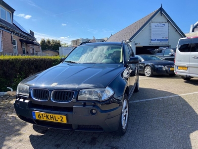 BMW X3 3.0i PANORAMA/AUTOMAAT/AIRCO/APK