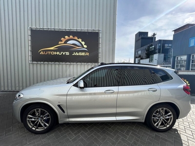 BMW X3 XDrive30i High Executive 252PK PANO HEAD-UP