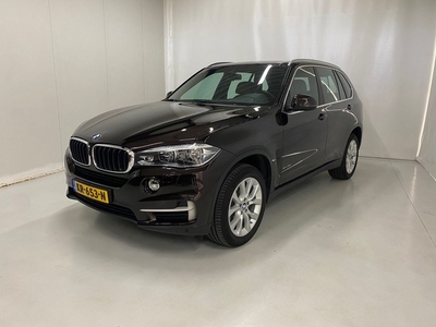 BMW X5 xDrive35i High Executive Trekhaak LED (bj 2016)