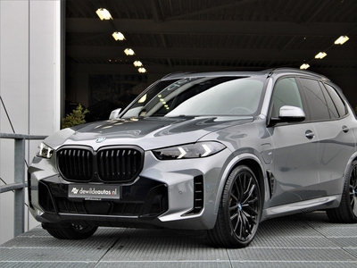 BMW X5 xDrive50e M-sport 489pk Pano Carbon Trekhaak Harman/Kardon SoftClose 360-camera