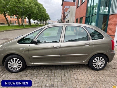 Citroën Xsara Picasso 1.6i-16V Image| APK TM 24/04/25 | KM 280830 NAP | BEURT GEHAD DD 29/04/24 EL.RAMEN + EL.SPIEGELS + TREKHAAK BELLEN IS SNELLER TEL 0639780421