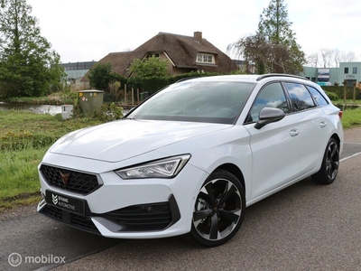 CUPRA Leon Sportstourer 1.5 eTSI Navi / Stoelv / Camera