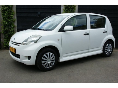 Daihatsu Sirion 2 1.3-16V Comfort * 5 deurs * Elektrische