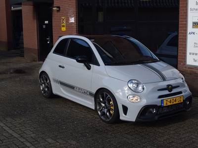 Fiat 500 1.4 T-Jet Abarth 70th | 180 PK | BEATS | BREMBO | PANORAMA