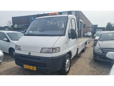 Fiat Ducato bestel 18 2.5 320