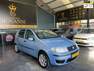 Fiat Punto 1.4-16V Navigator inruil mogelijk