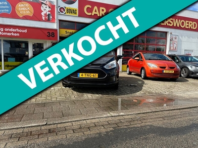 Ford B-Max 1.0 EcoBoost Titanium 125PK ,Trekhaak ,Parkeersensoren camera,Zeer lage km.stand enz.enz.