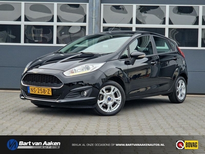 Ford Fiesta 1.0 Style Ultimate Navigatie parkeersensor V+A Airco Cruise Control