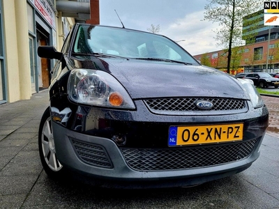 Ford Fiesta 1.3-8V Cool & Sound 5drs Airco ElecRam Cv