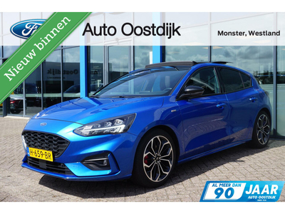 Ford Focus 1.0 EcoBoost ST Line 125PK Panodak Winterpack Climate Cruise Control B&O Keyless 18