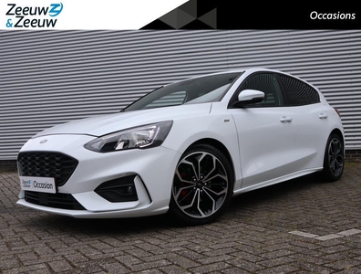 Ford Focus 1.0 EcoBoost ST Line Business | Apple Carplay / Android Auto | Navigatie | Cruise Control | Parkeersensoren | Stoel, Stuur en Voorruitverwarming | 18