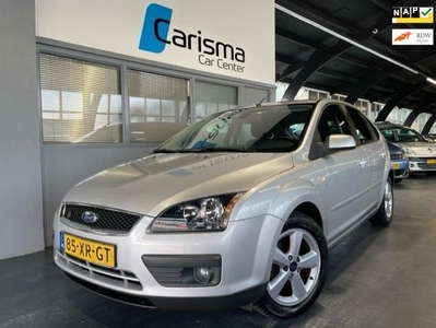 Ford Focus 1.8-16V Ambiente Flexifuel|Cruise|Stoelverwarming|PDC|NAP