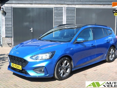 Ford Focus Wagon 1.0 EcoBoost ST Line Business Pano trekhaak