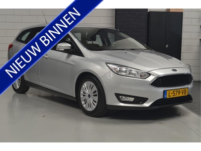 Ford FOCUS Wagon 1.0 Trend // AUTOMAAT // 107.000 km // NAVI // CRUISE // TREKHAAK //