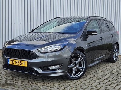 Ford FOCUS Wagon 1.5 Titanium ST-Line